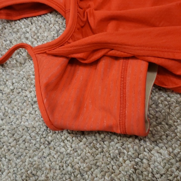 Lululemon No Limit Athletic Tank Top - Picture 2 of 6